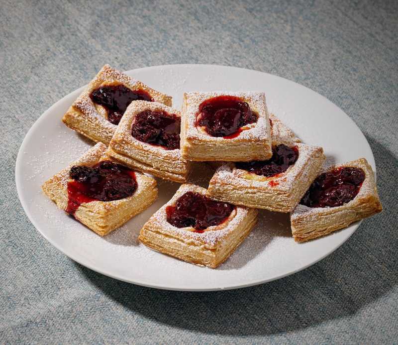 sometimes being flaky is a good thing. like with cherry and cream cheese 
.
.
.
photo and hype man - @iktotchi 
.
#flakyaf #homemadepastry #cherrycreamcheese #puffpastry